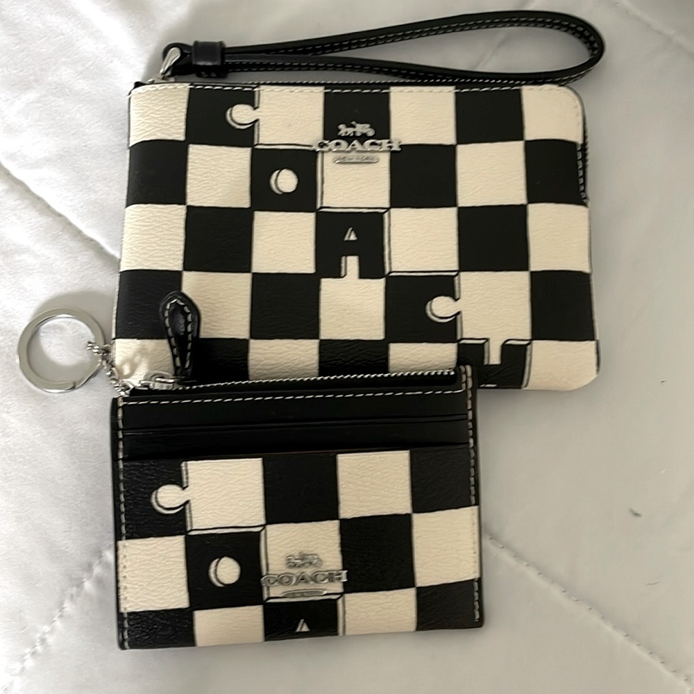 Coach bundle, wristlet, and card holder keychain brand new with tags